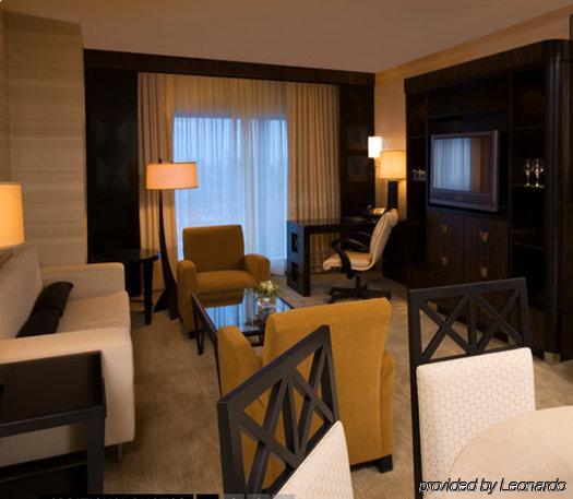 Hotel Motorcity Casino 4*